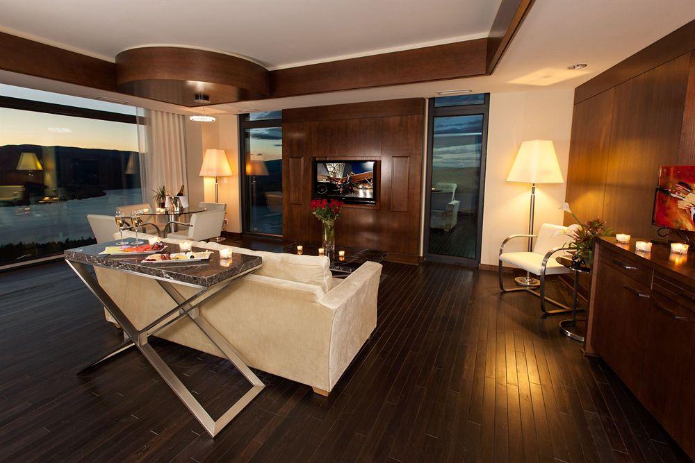 Sparkling Hill Resort And Spa - Adults-Only Resort Vernon Extérieur photo