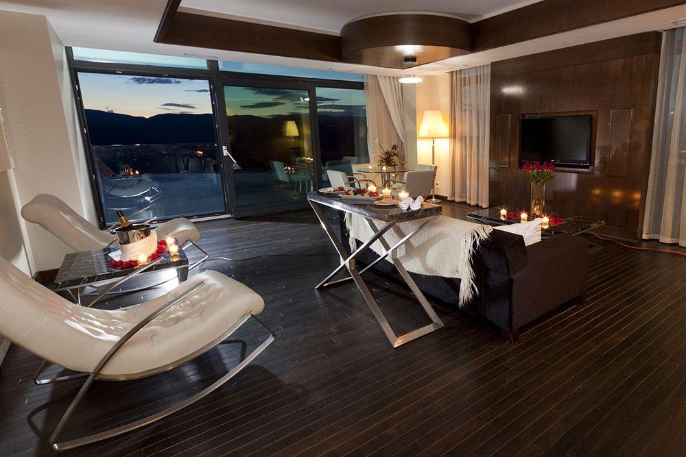 Sparkling Hill Resort And Spa - Adults-Only Resort Vernon Extérieur photo