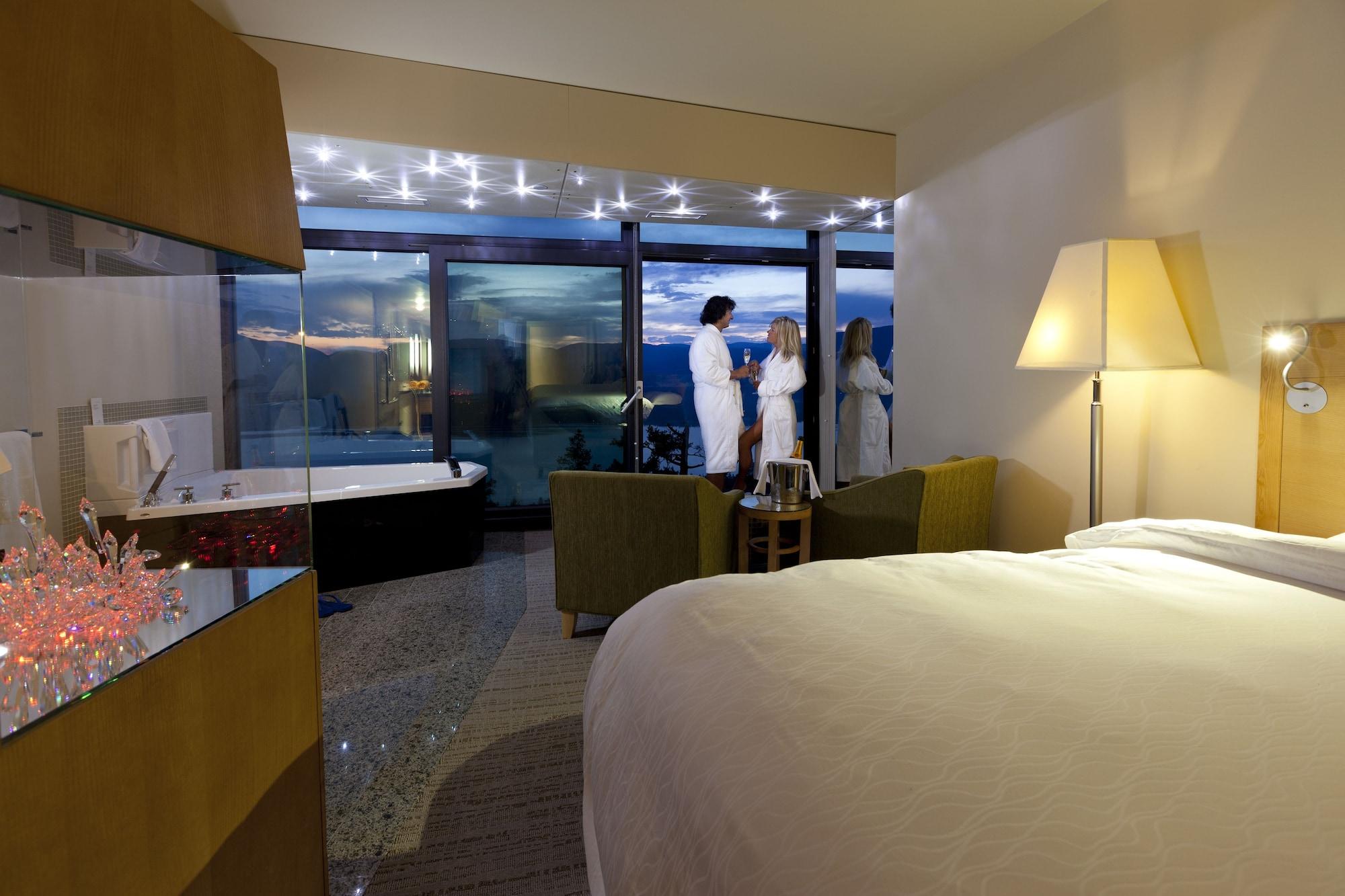 Sparkling Hill Resort And Spa - Adults-Only Resort Vernon Extérieur photo